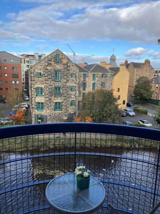 My Waterfront Apartment, Views Over Water Of Leith Edinburg Exteriör bild